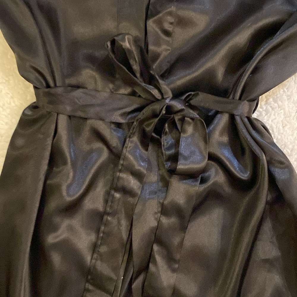 Dreamgirl Robe - Picture 2 of 6